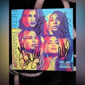 Fifth Harmony Signed Autograph Booklet (4 Signatures, No CD)